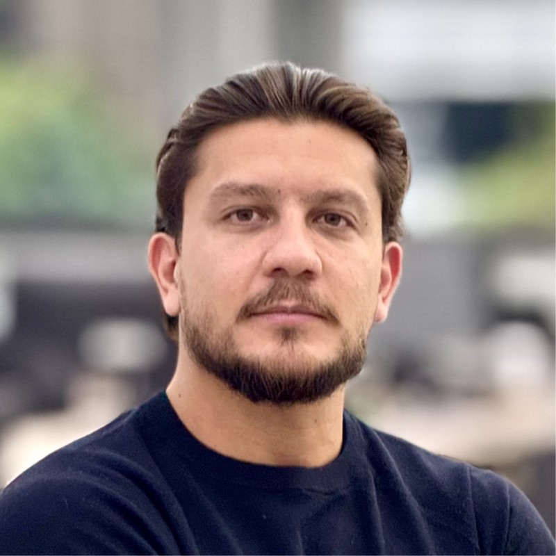 Retrato de Felipe Rodriguez, Fundador e CEO da Kruzer
